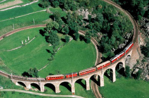Il-Trenino-Rosso-del-Bernina